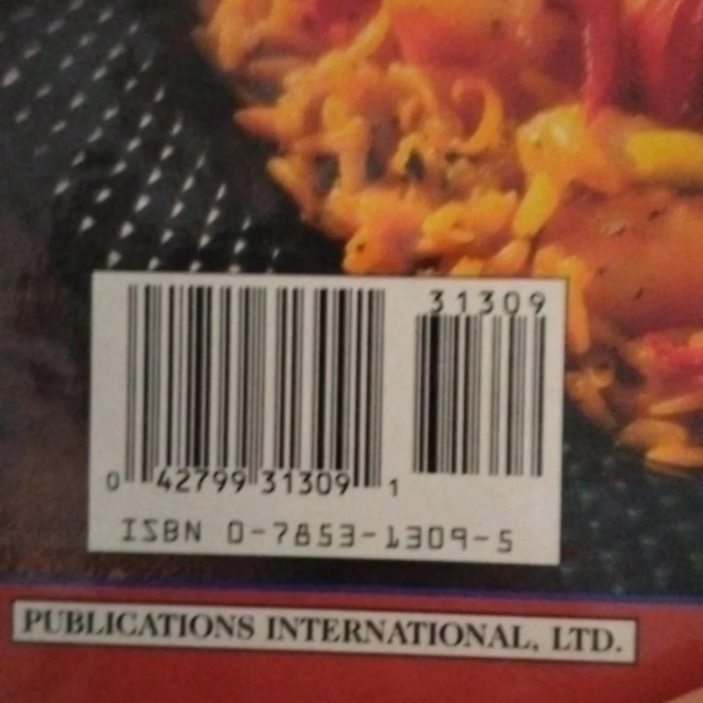 Casseroles & One-Dish Meals Cookbook BRAND NEW